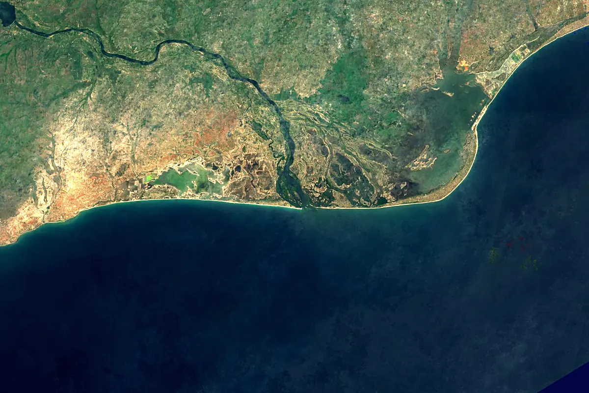 Volta River: satellite view of the mouth