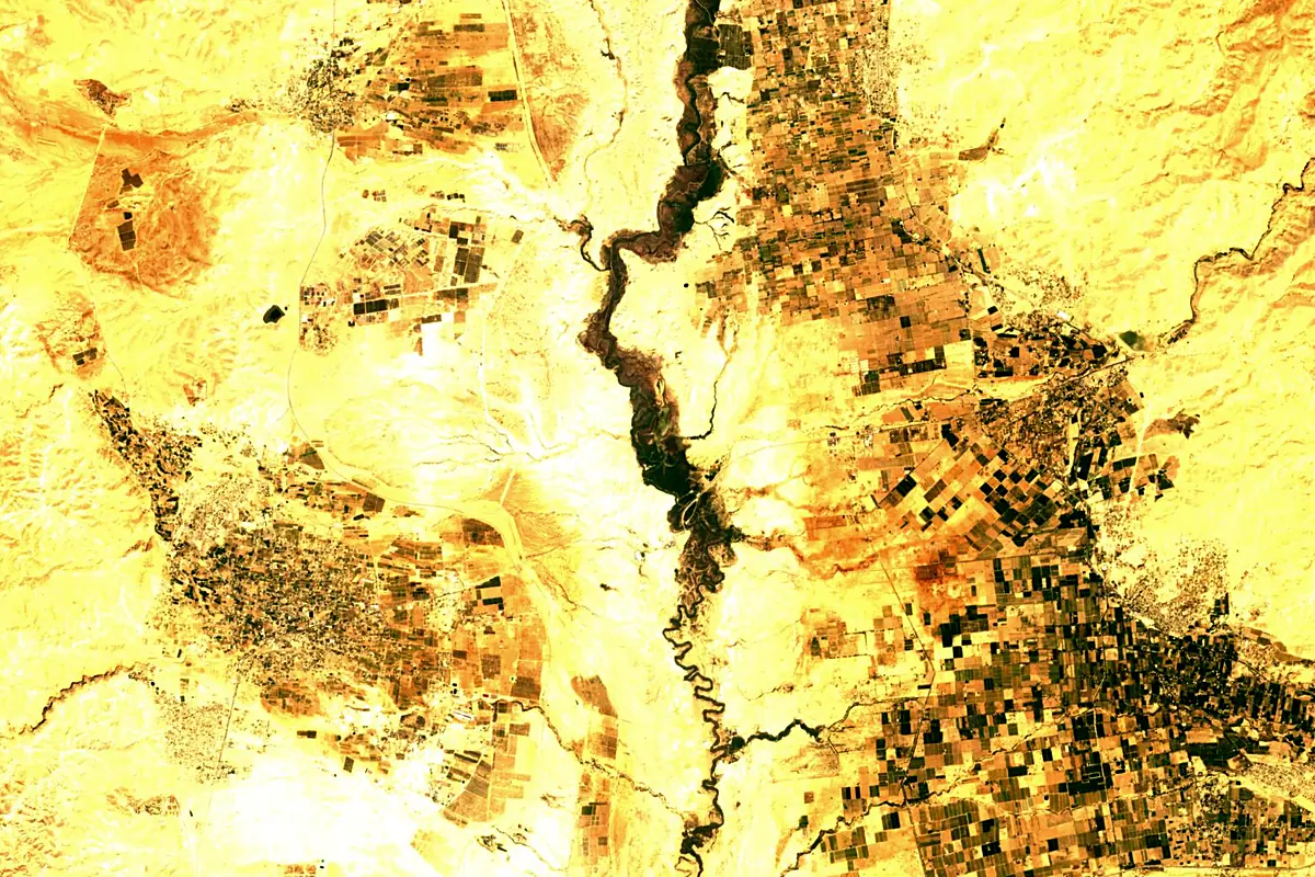 Wadi Auja: satellite view of the mouth