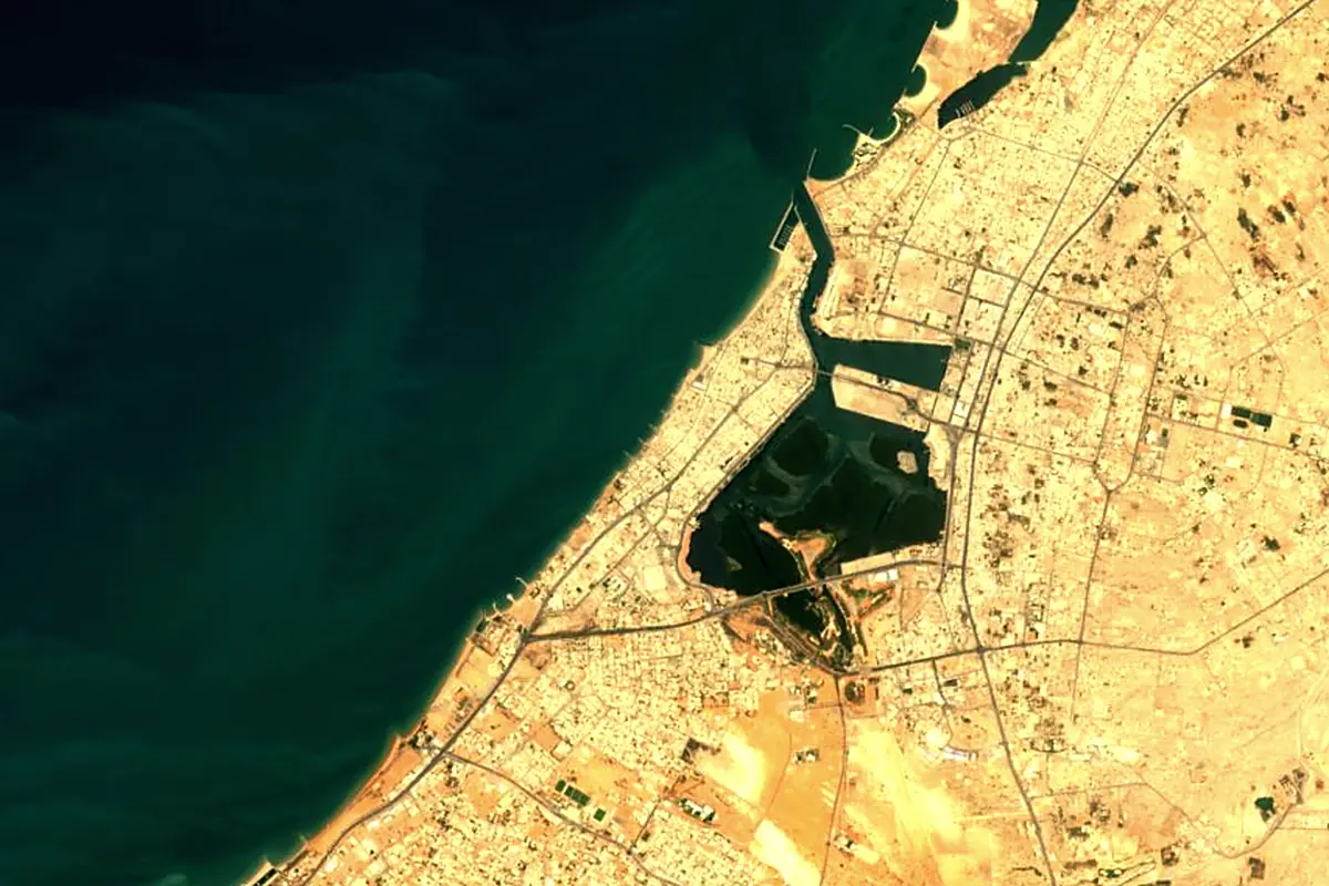 Wadi Bih: satellite view of the mouth