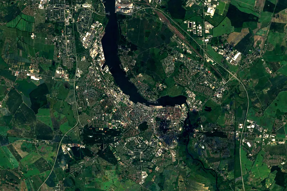 Warnow: satellite view of the mouth