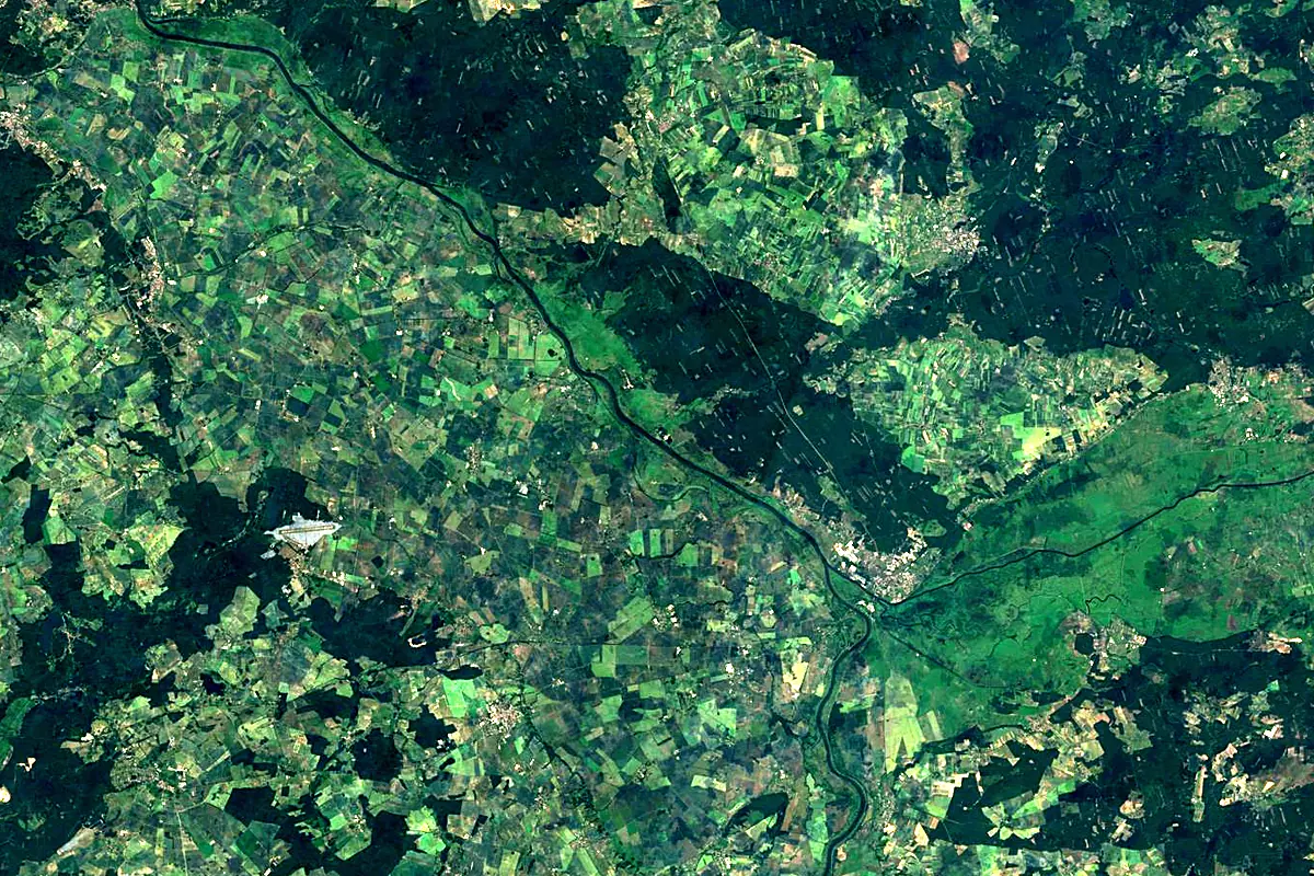 Warta: satellite view of the mouth