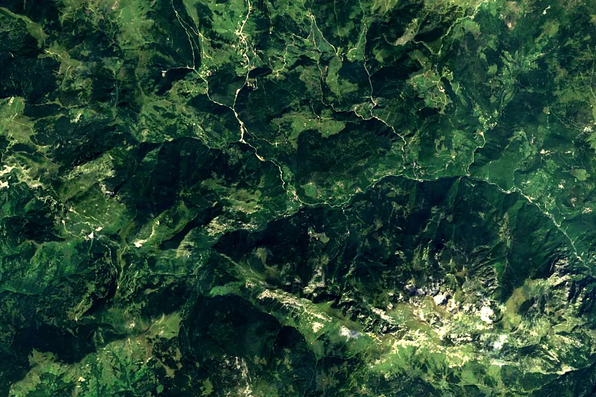 White Drin: satellite view of the source