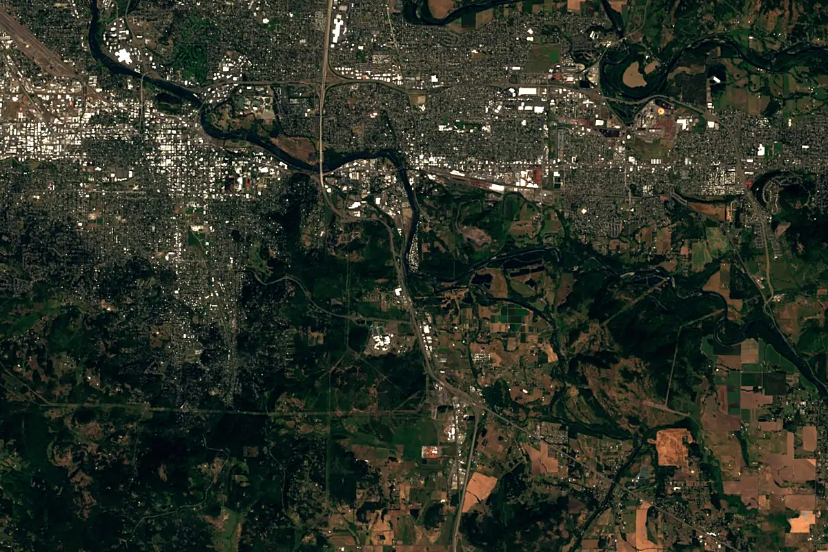 Willamette River: satellite view of the source