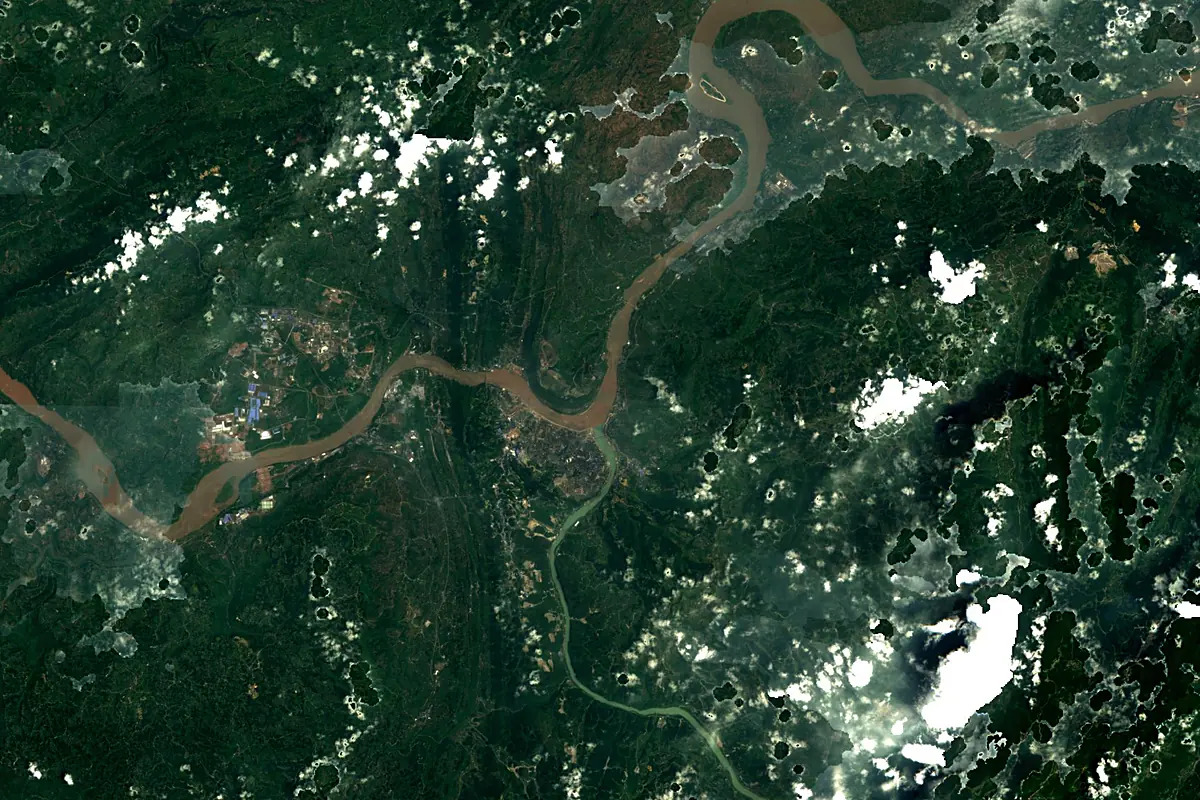 Wu River: satellite view of the mouth