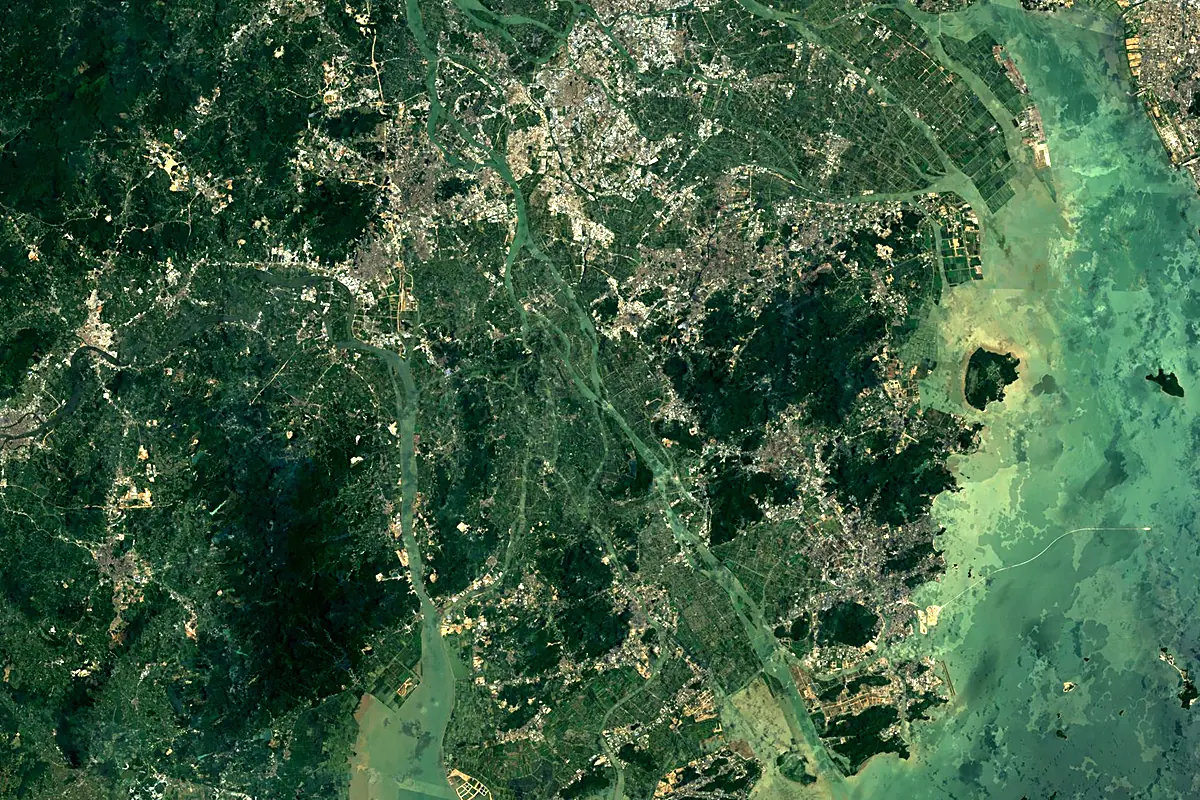 Xi River: satellite view of the mouth