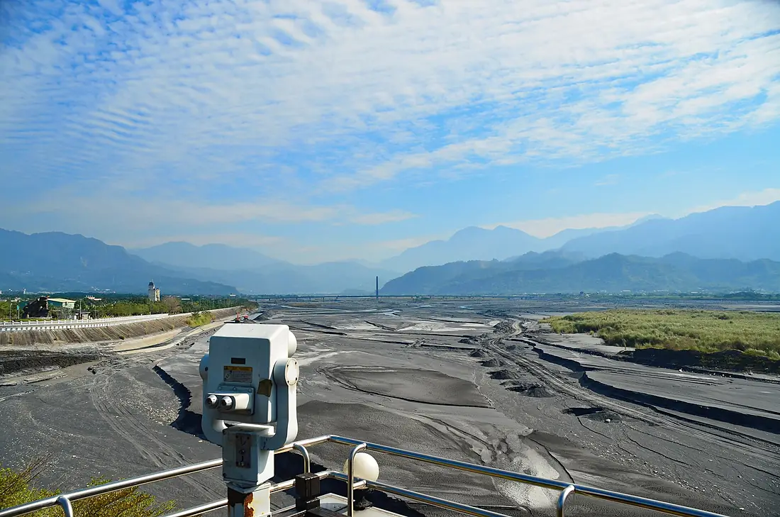 Jiji Weir Management Center, Zhuoshui River (Taiwan)