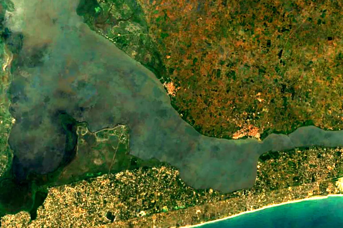Zio River: satellite view of the mouth